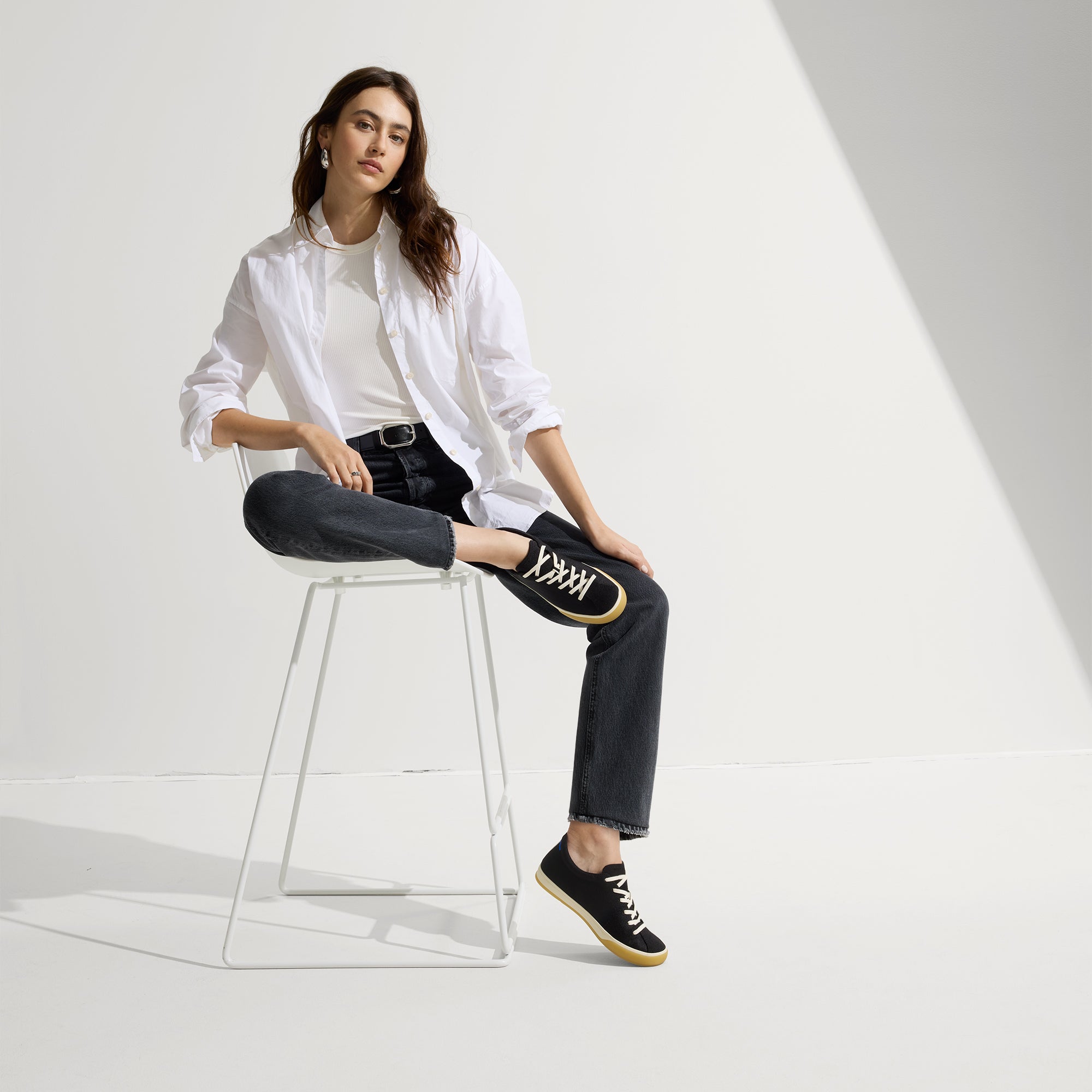 The Lace Up Sneaker - Black - 图片 3