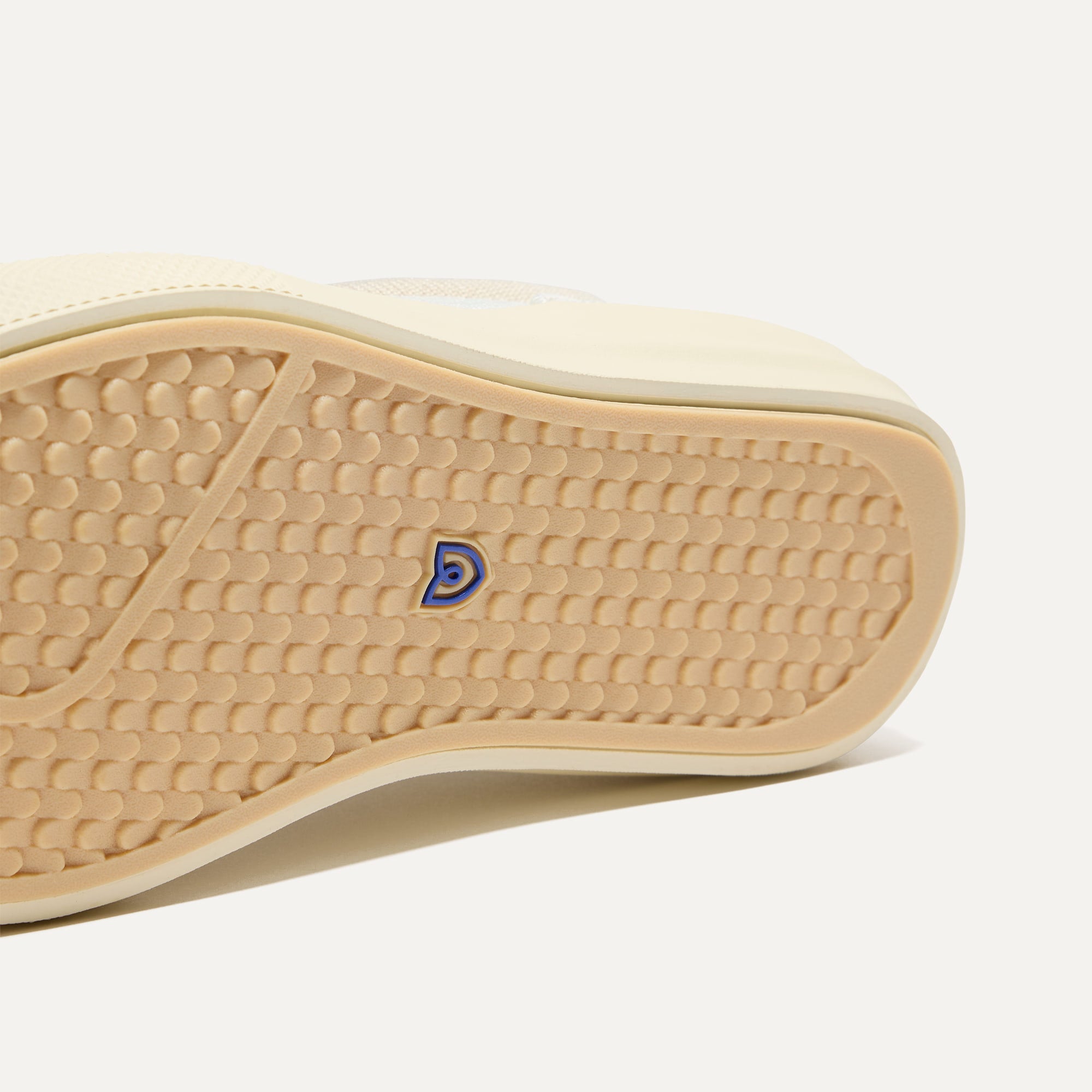 The Women's RS02 Sneaker - Buff - 图片 6