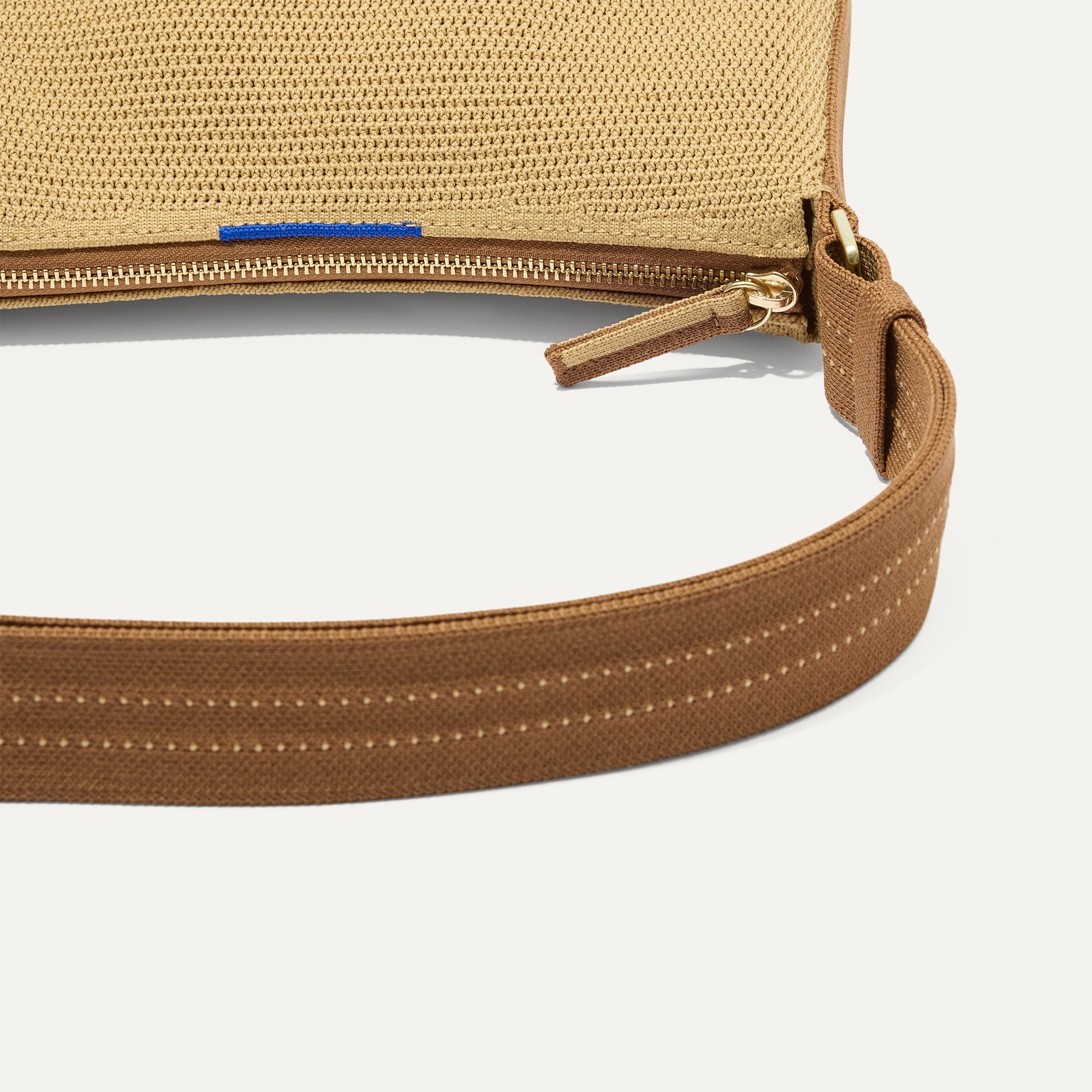 The Casual Crossbody - Brown Butter Raffia-Knit - 图片 6