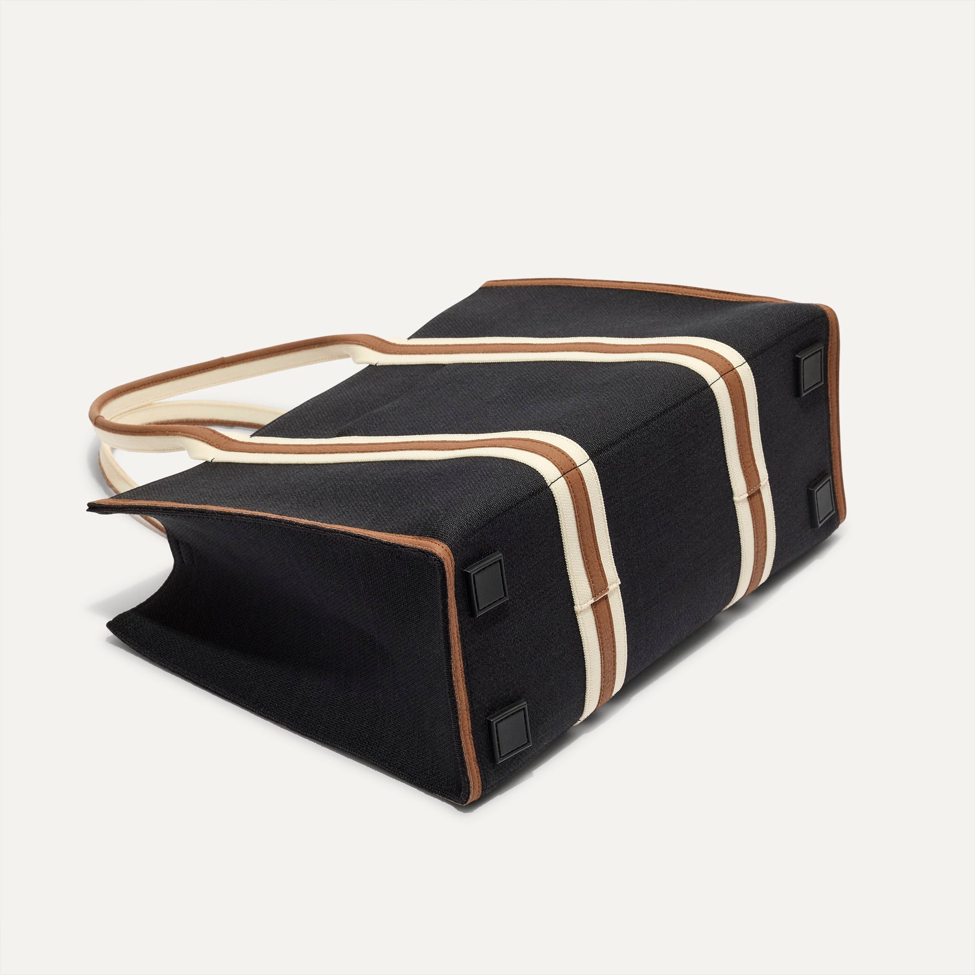 The Classic Tote - Black Coffee - 图片 5