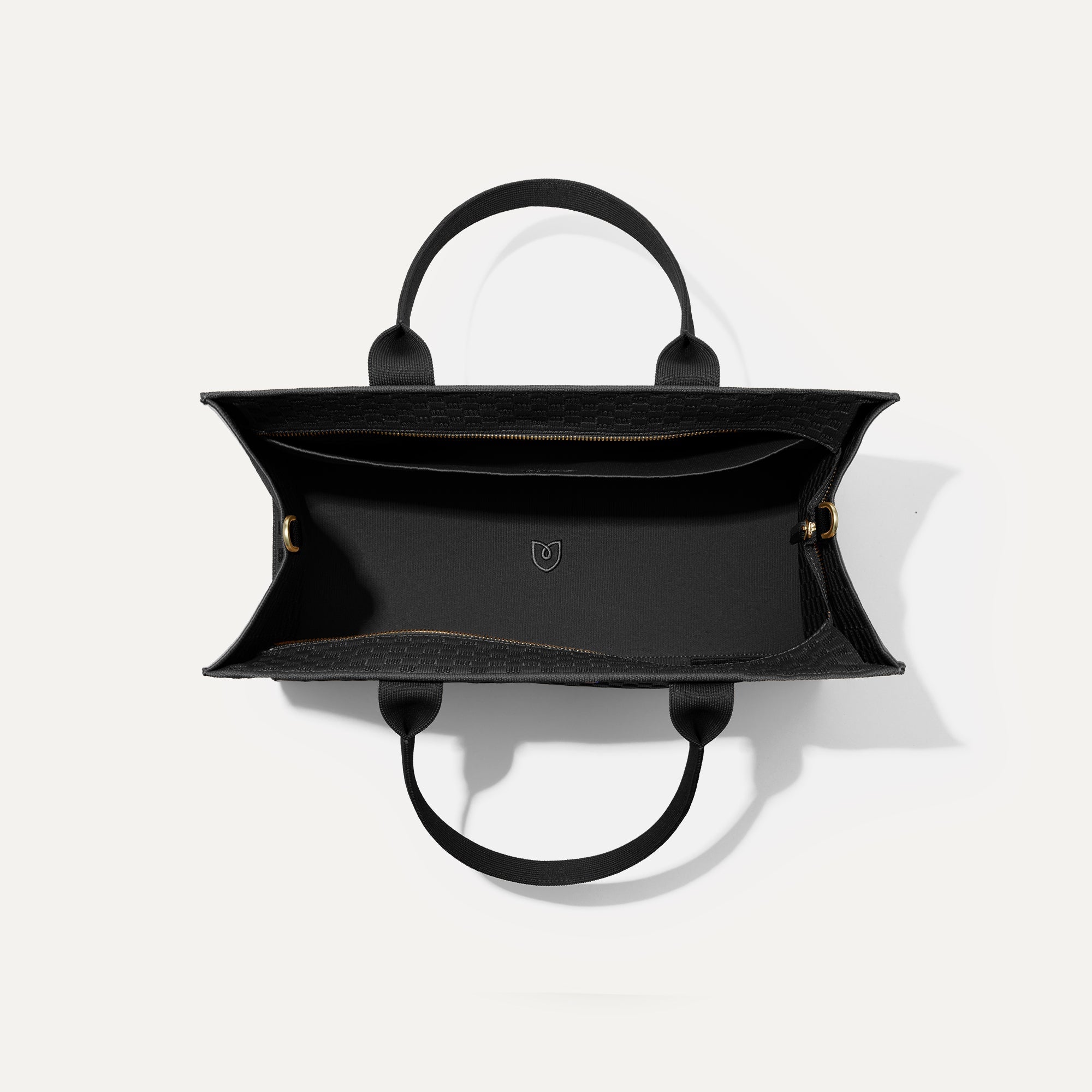 The Classic Tote - Black Sand - 图片 7