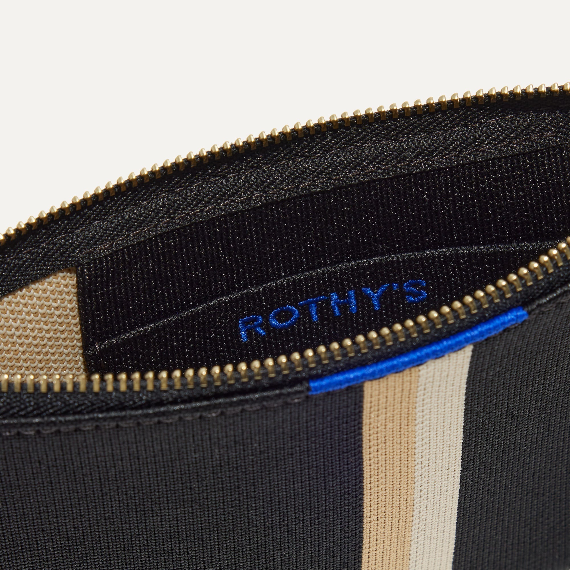 The Wallet Wristlet - Black Portobello Stripe - 图片 5