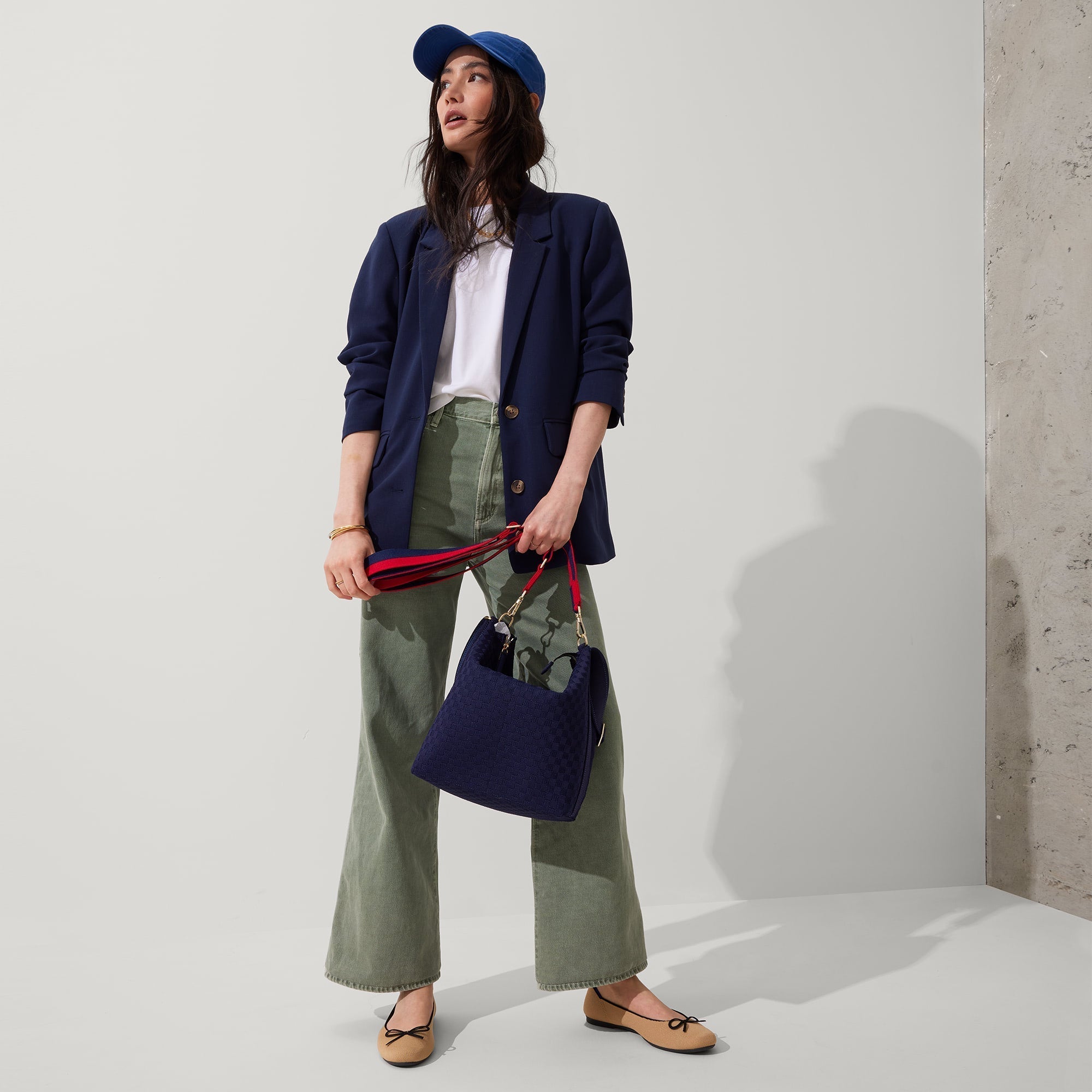 The Crossbody Strap - Navy and Red - 图片 3