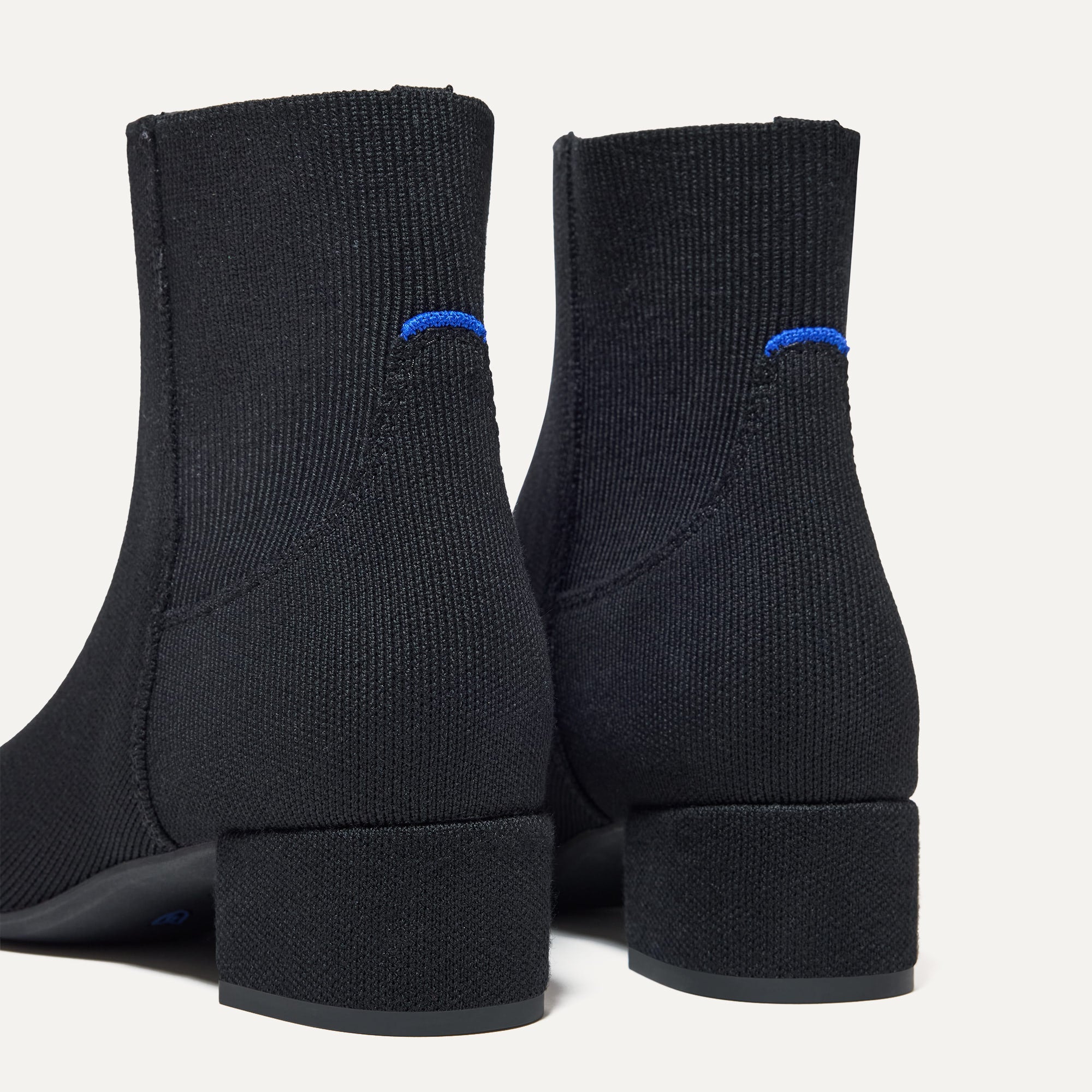The Classic Boot - Black - 图片 5