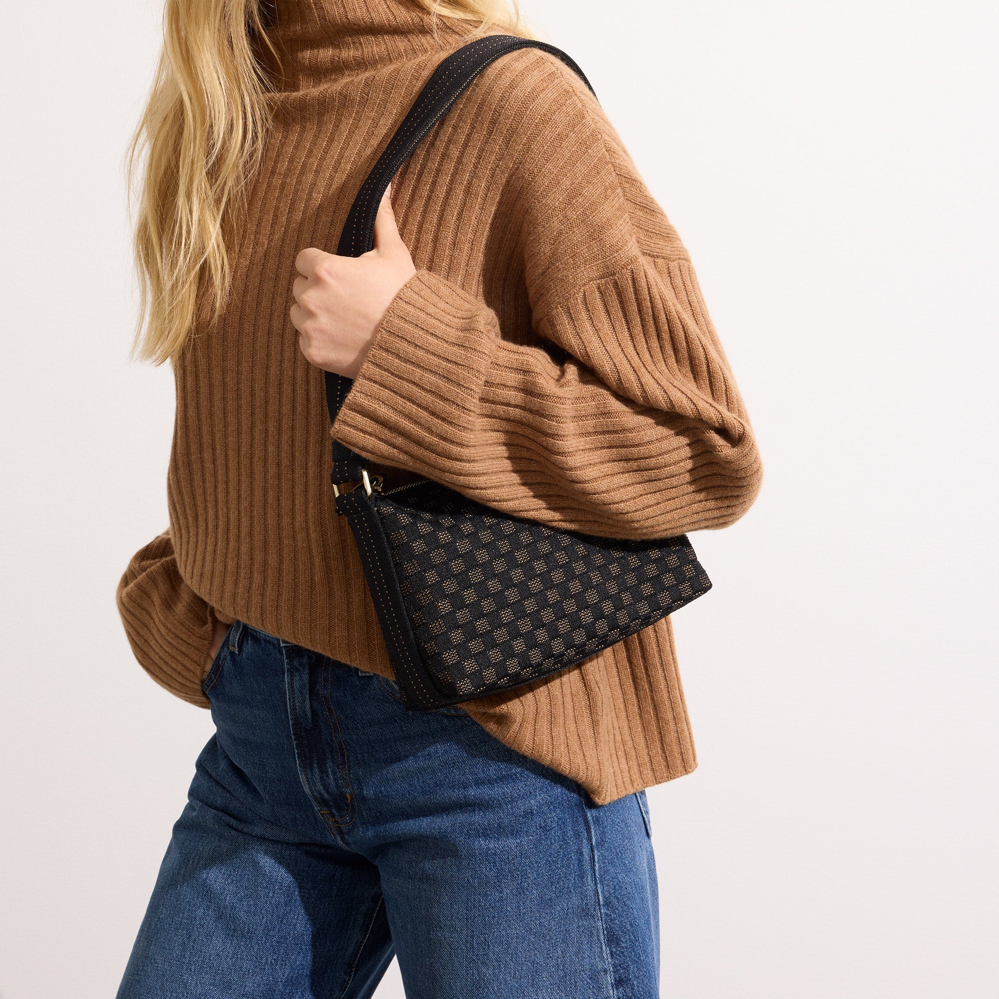 The Casual Crossbody - Night Song - 图片 3