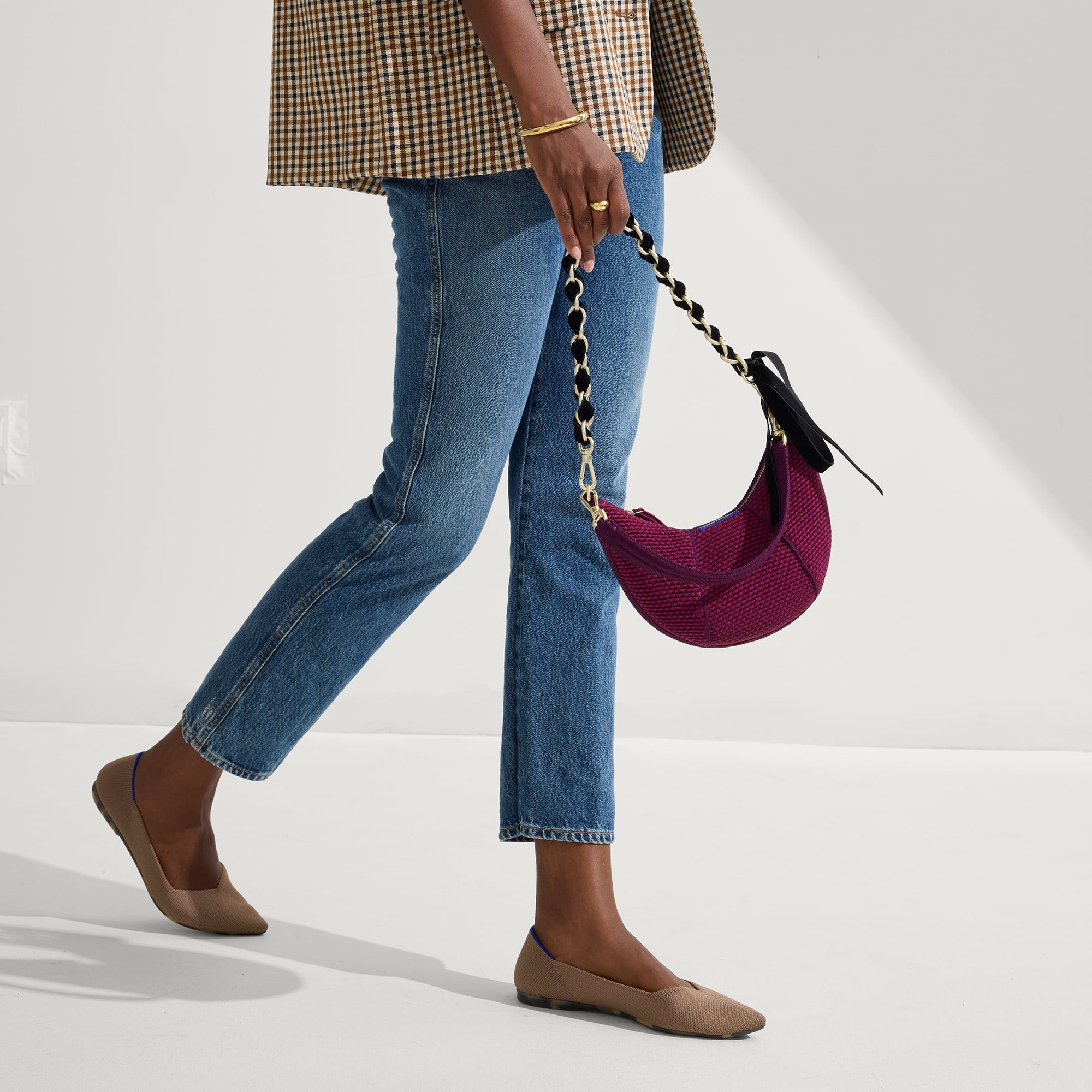 The Mini Crescent Bag - Beet - 图片 3