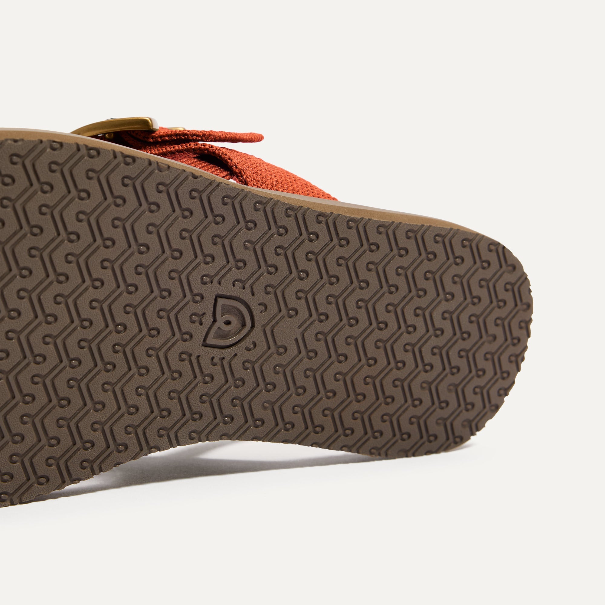 The T–Strap Sandal - Brick - 图片 4