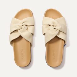 The Twist Slide - Coconut