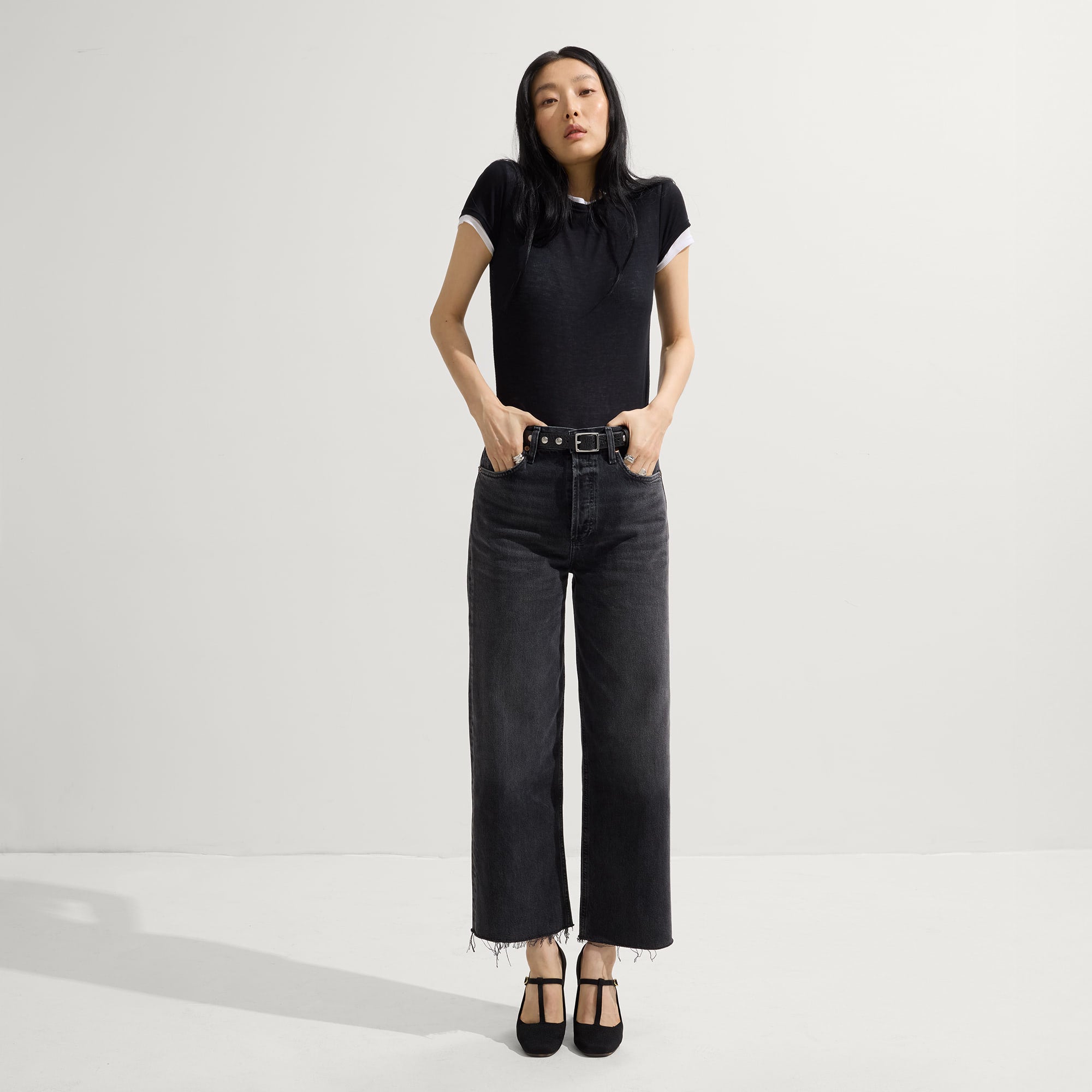 The T–Strap Mary Jane - Black - 图片 3