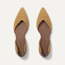 The D'Orsay Point - Camel Crochet