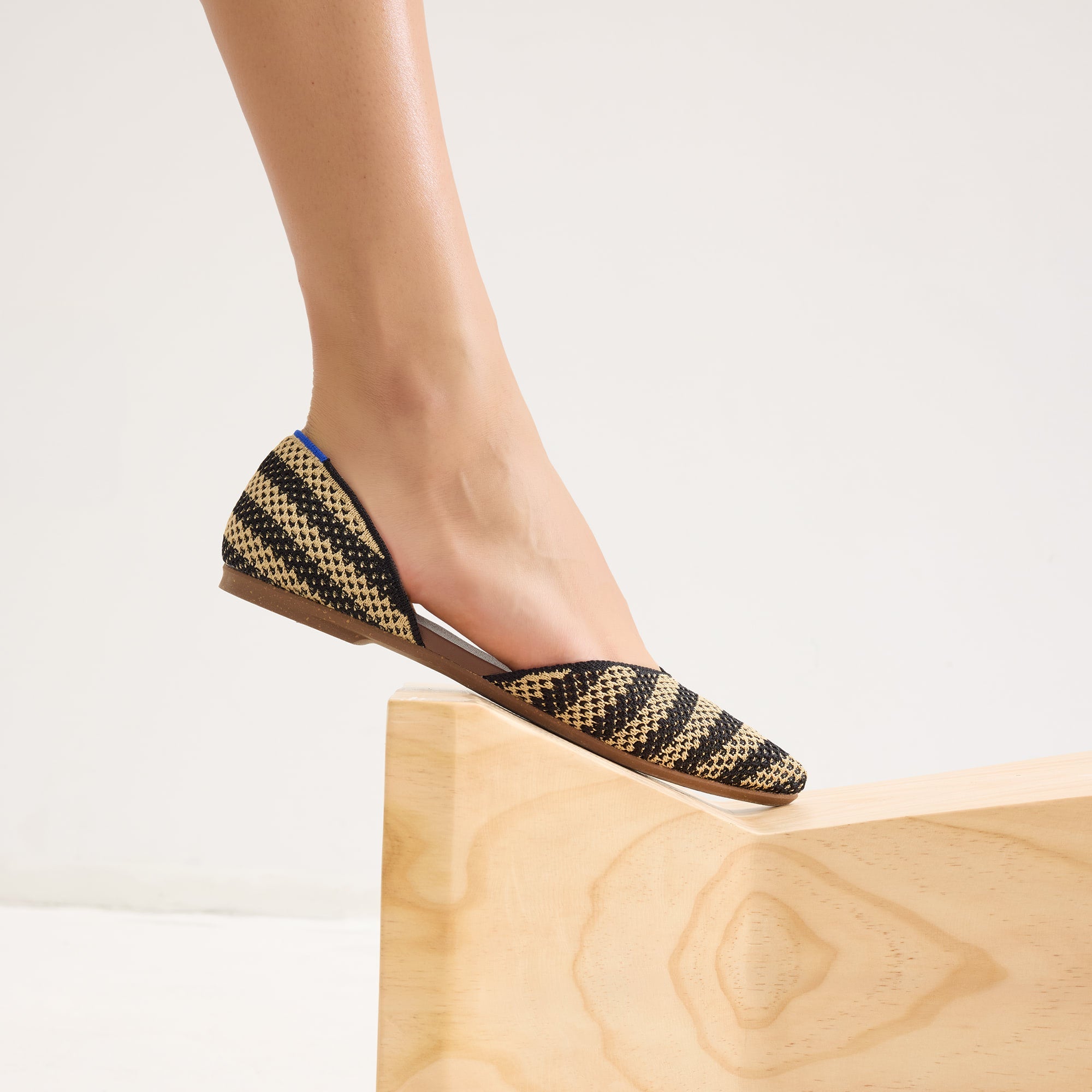The D'Orsay Point - Shortbread Stripe - 图片 2