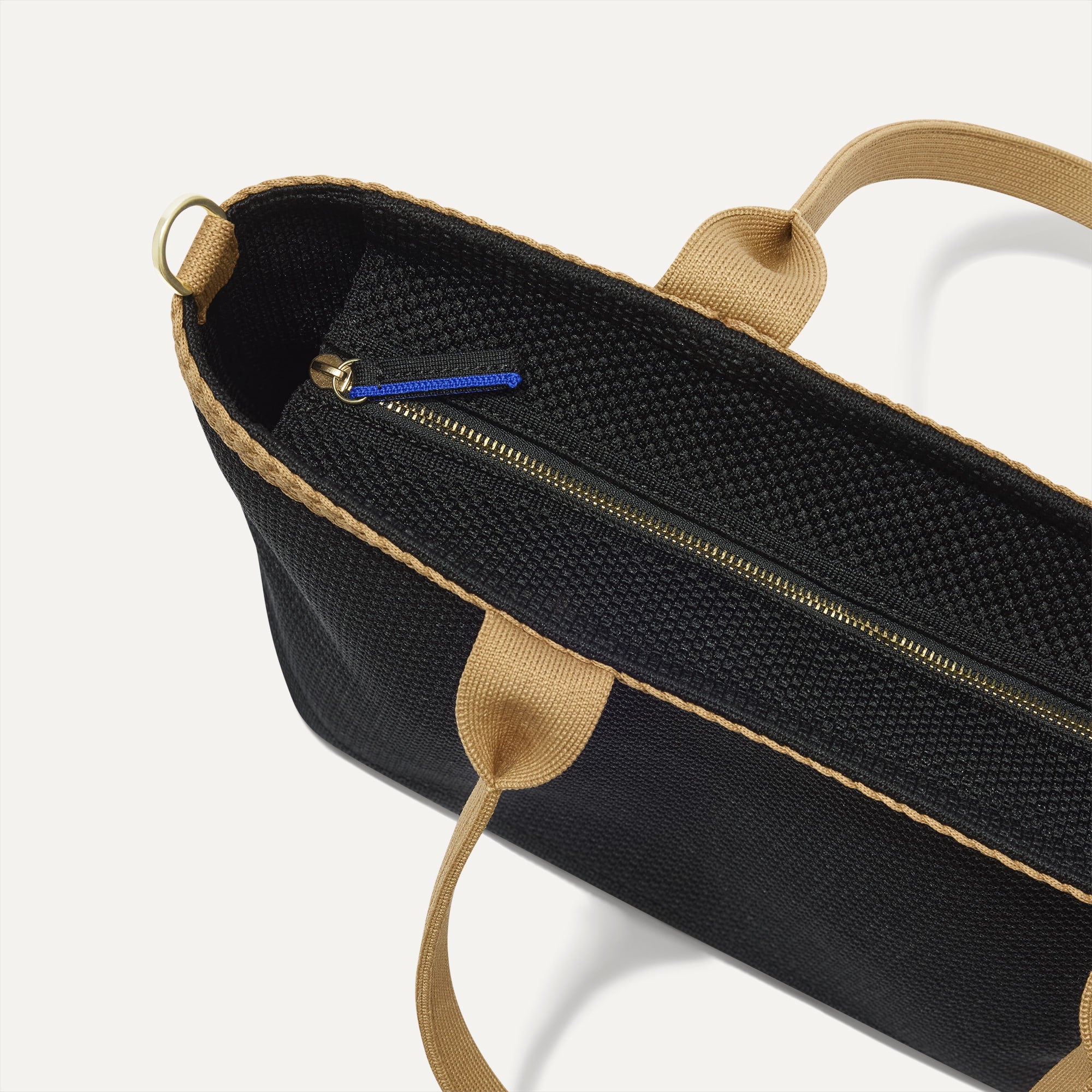 The Lightweight Zip Tote - Black Espresso Open-Knit - 图片 5
