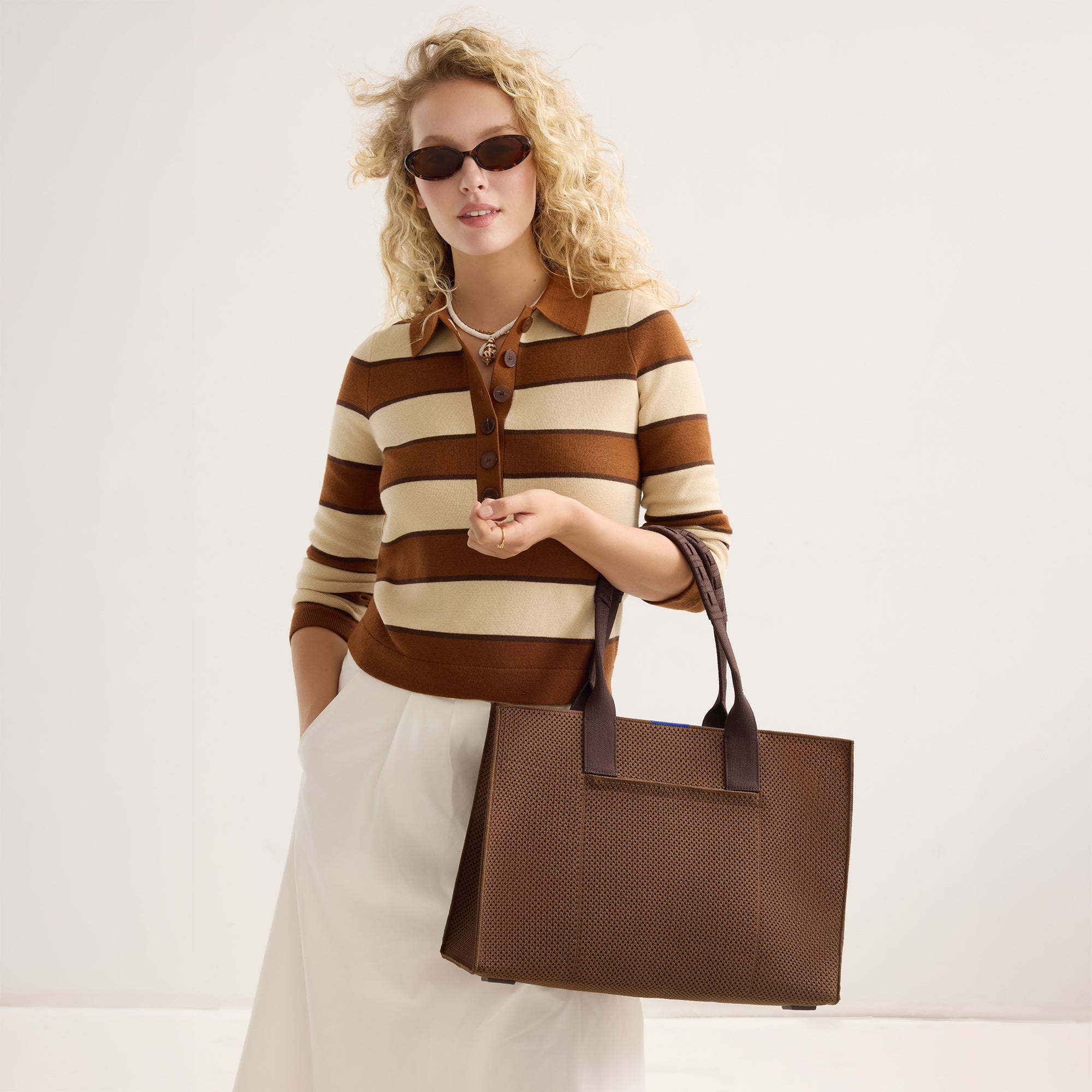 The Classic Tote - Cinnamon Open-Knit - 图片 3