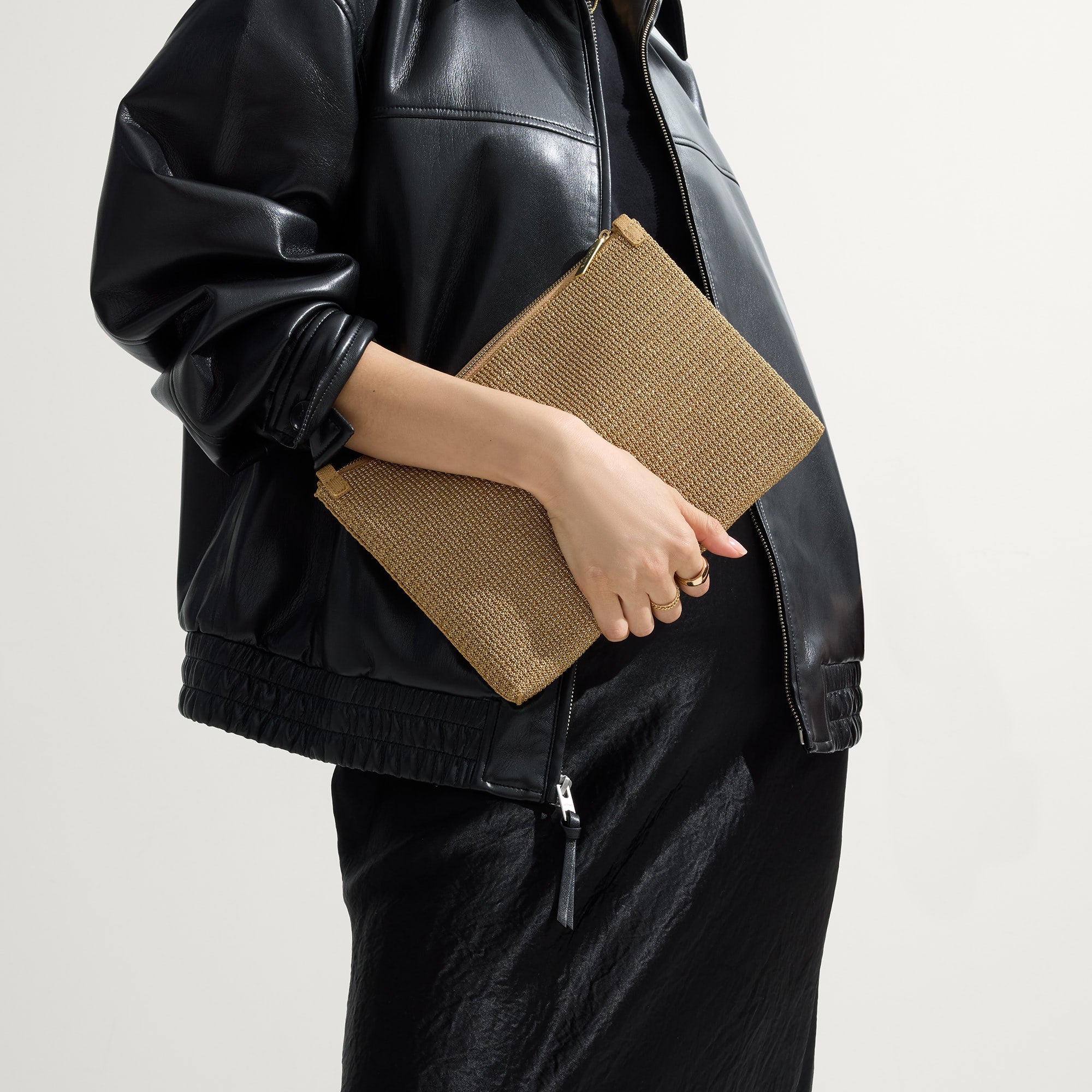 The Convertible Clutch - Glitzy Gold - 图片 3