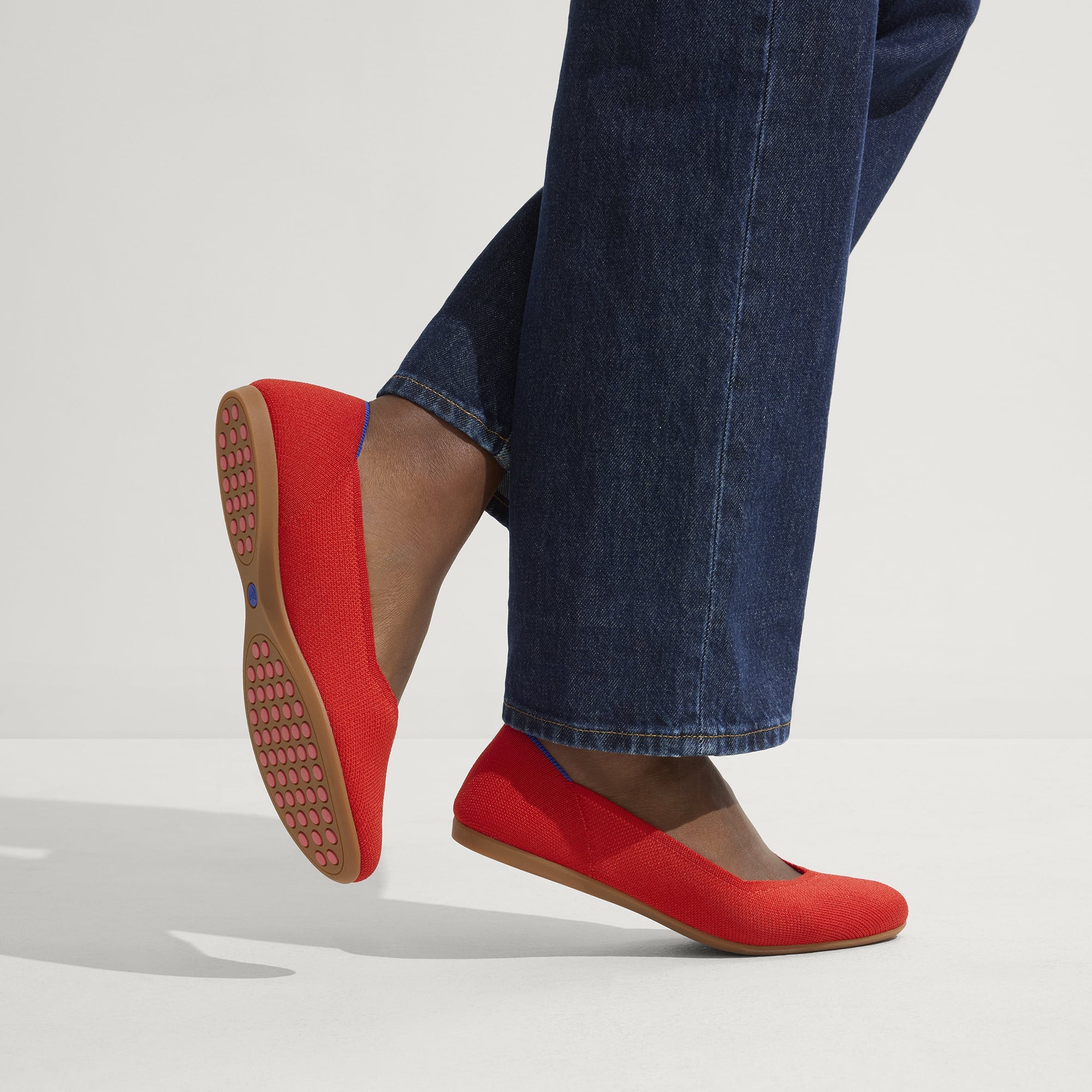 The Daily Flat - Showstopper Red - 图片 3